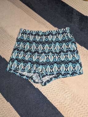 Wildfox Rayon Pull On Summer Shorts Aztec Printed Teal Blue L Large